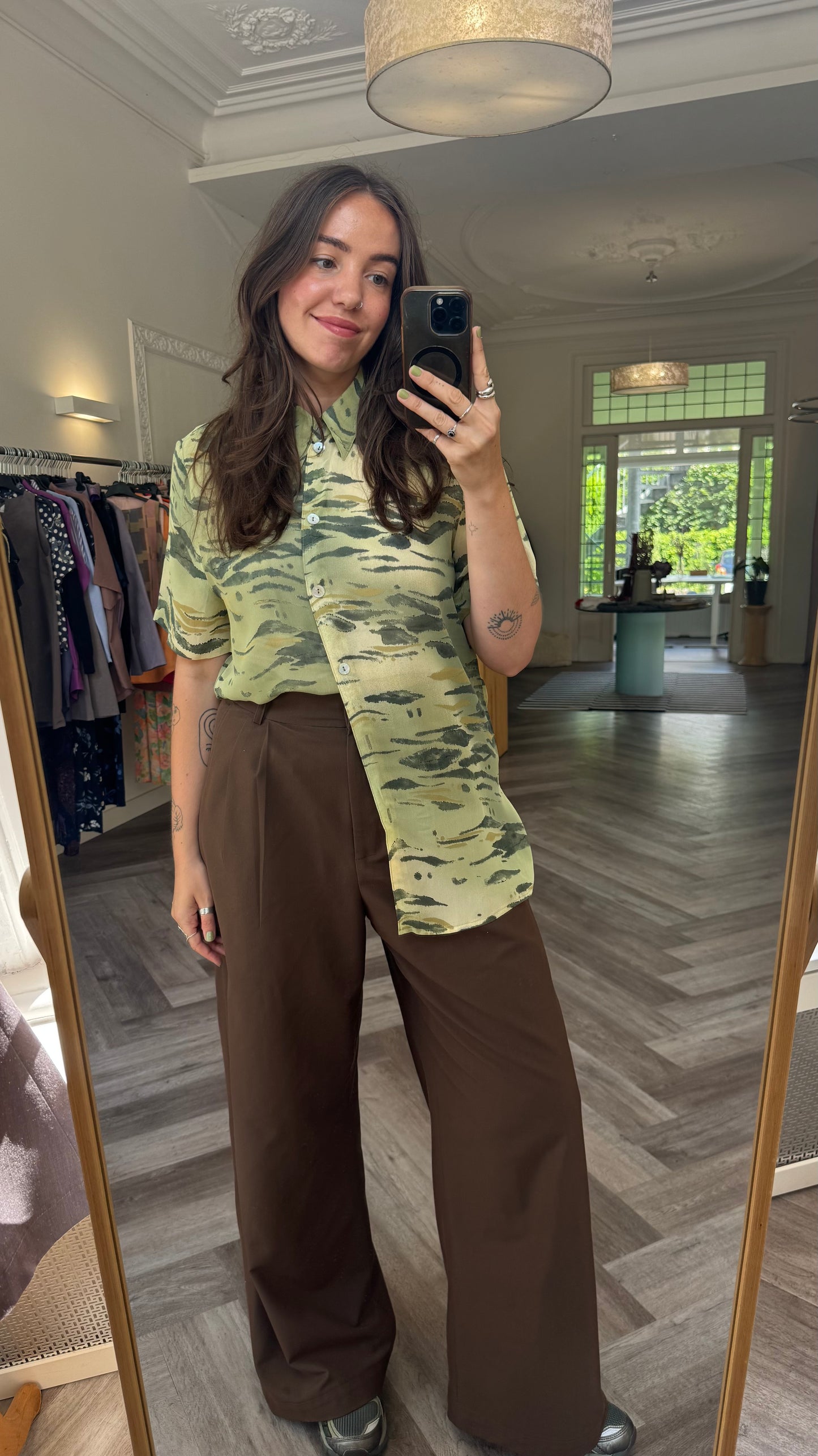 Blouse private