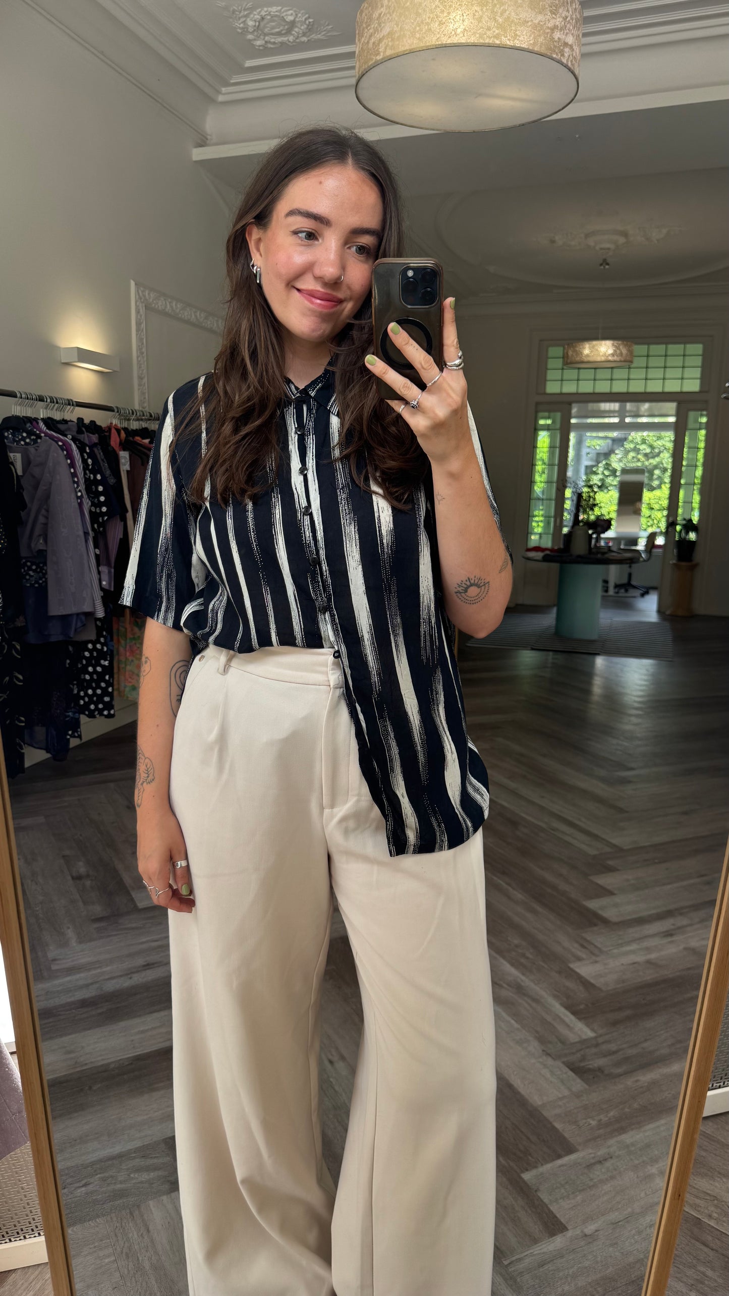 Blouse private