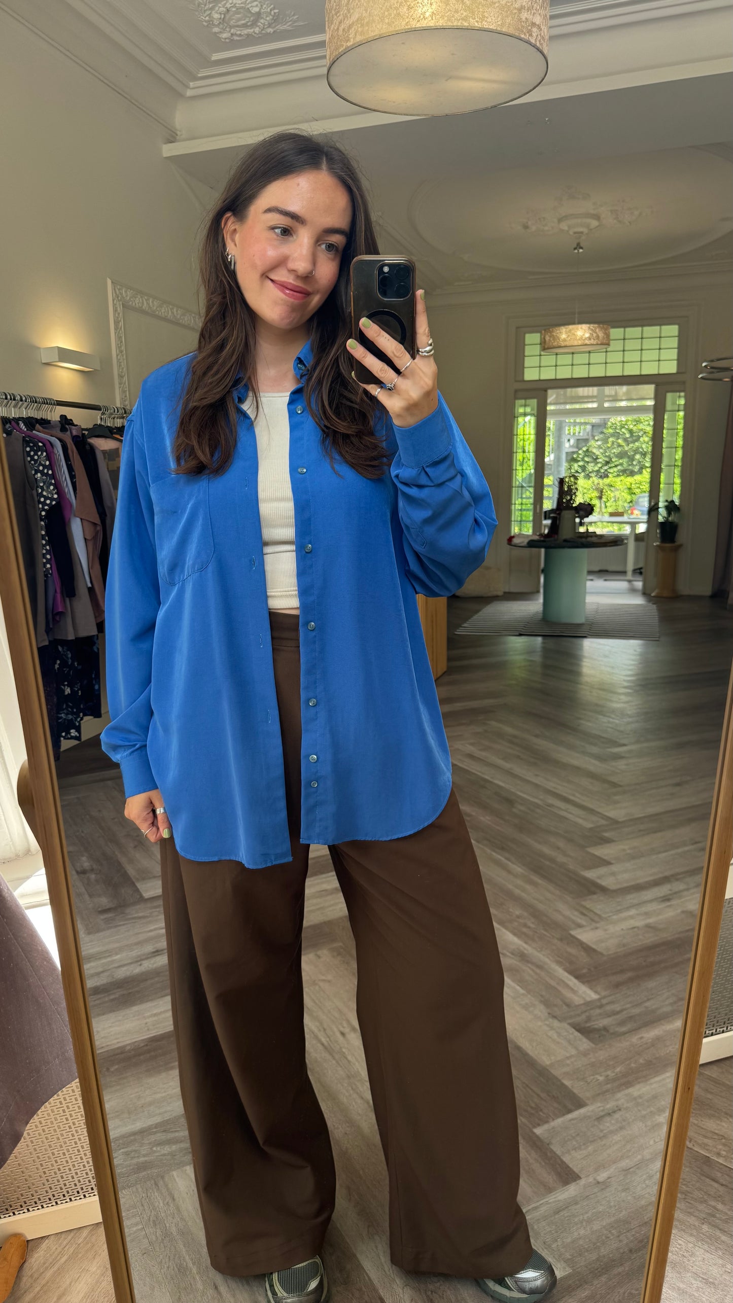 Blouse private