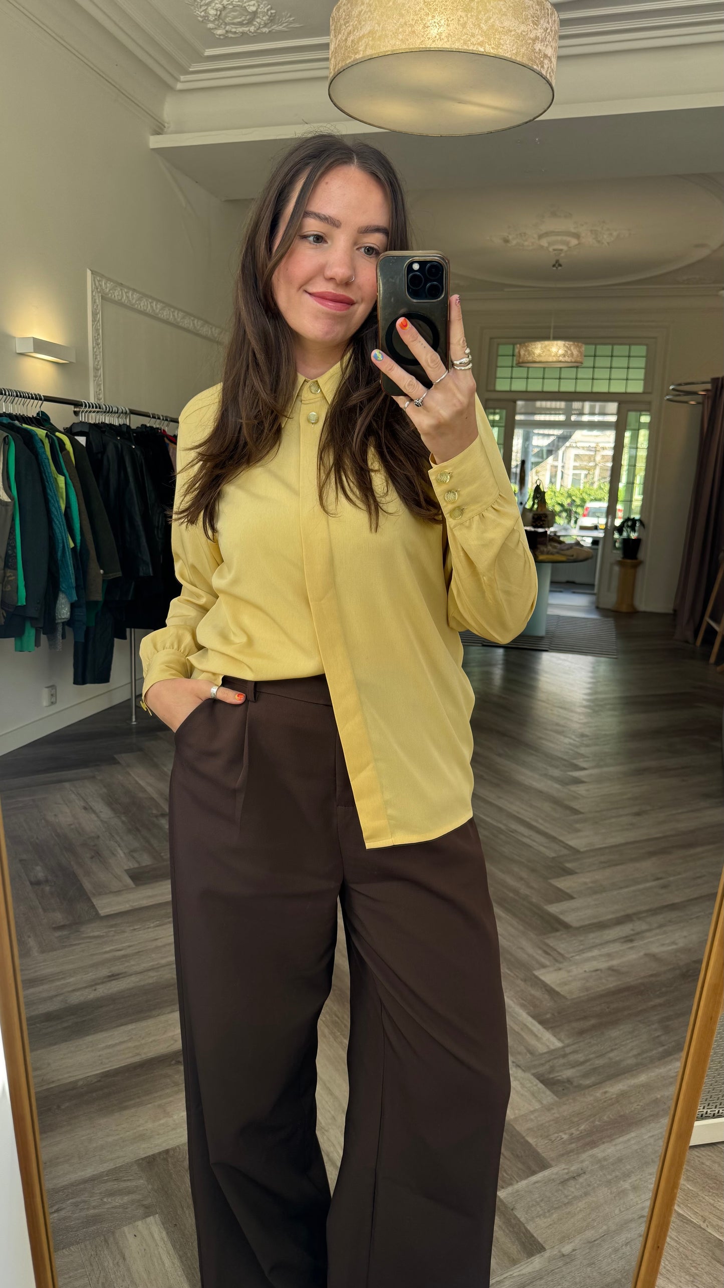 Blouse private