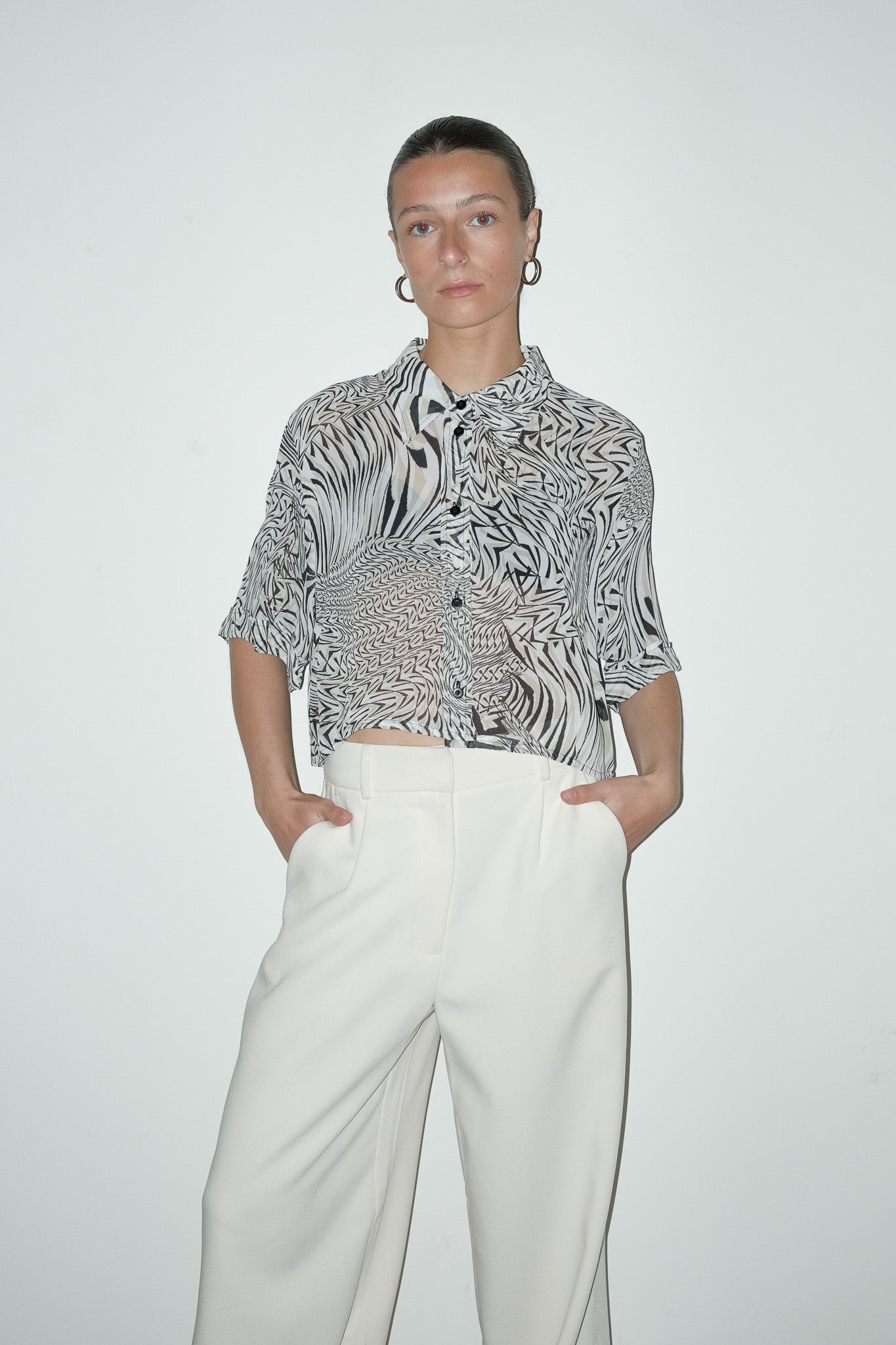 Nura cropped blouse - M