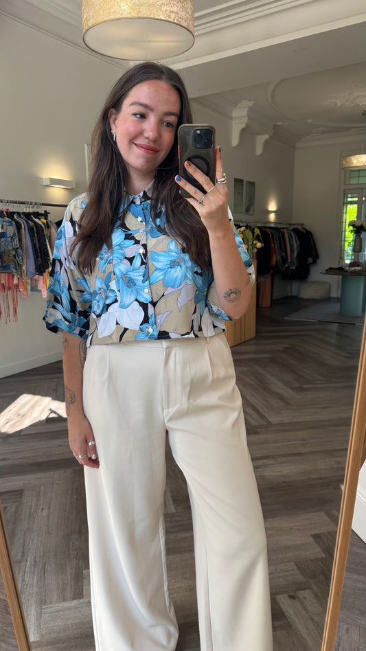 Blouse private