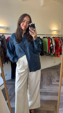 Blouse private