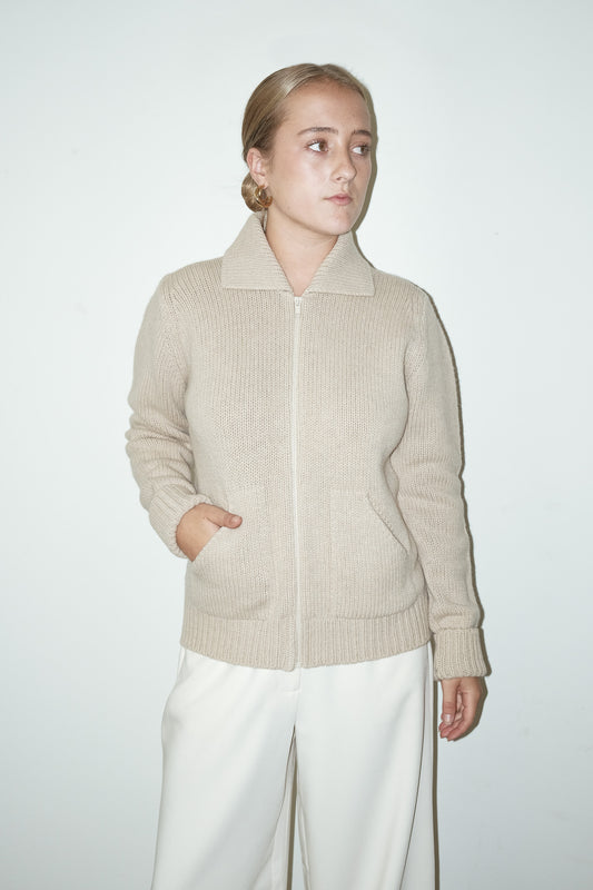 Nora zip-up vest - M