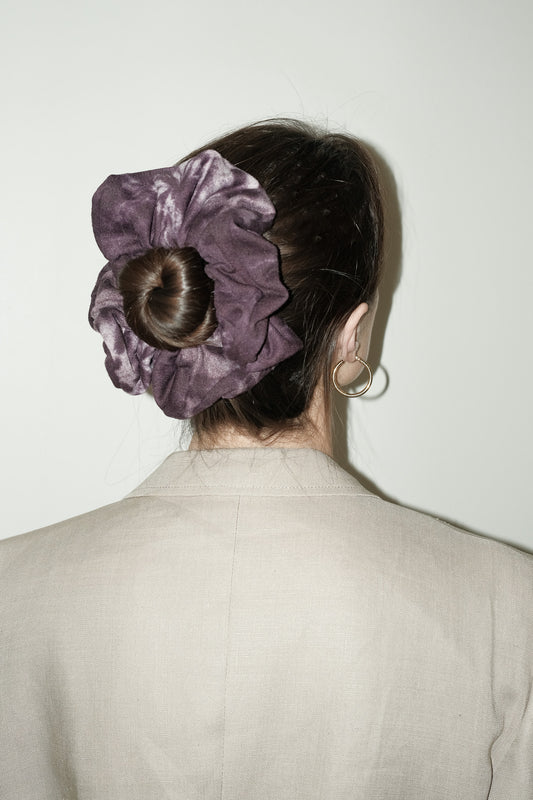Sarah tie-dye scrunchie