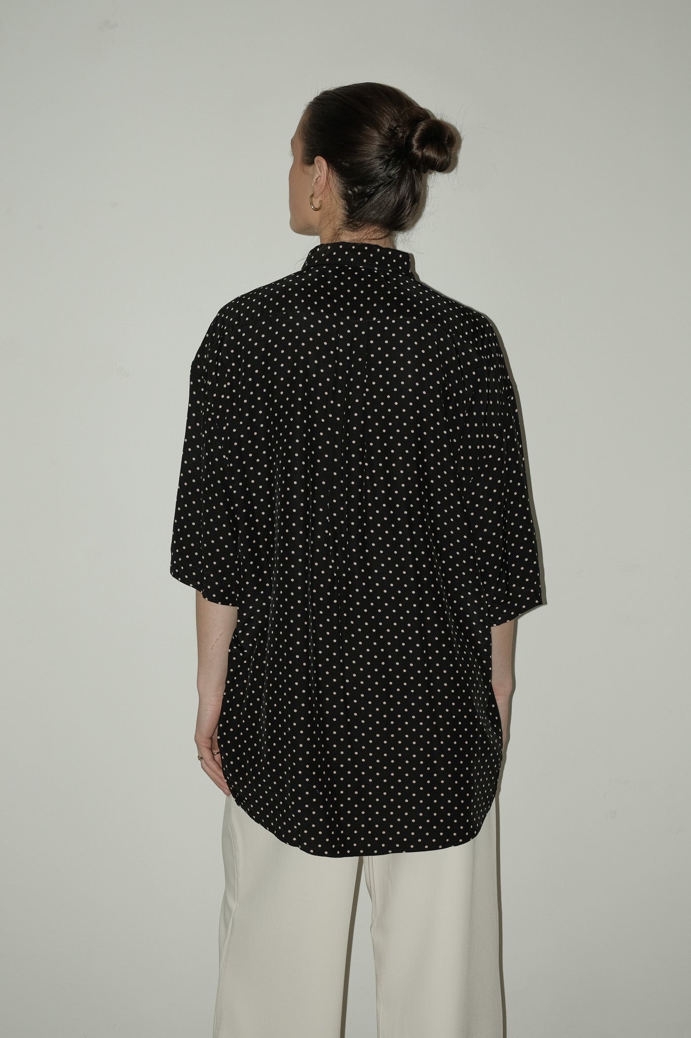 Karma polkadot blouse - L