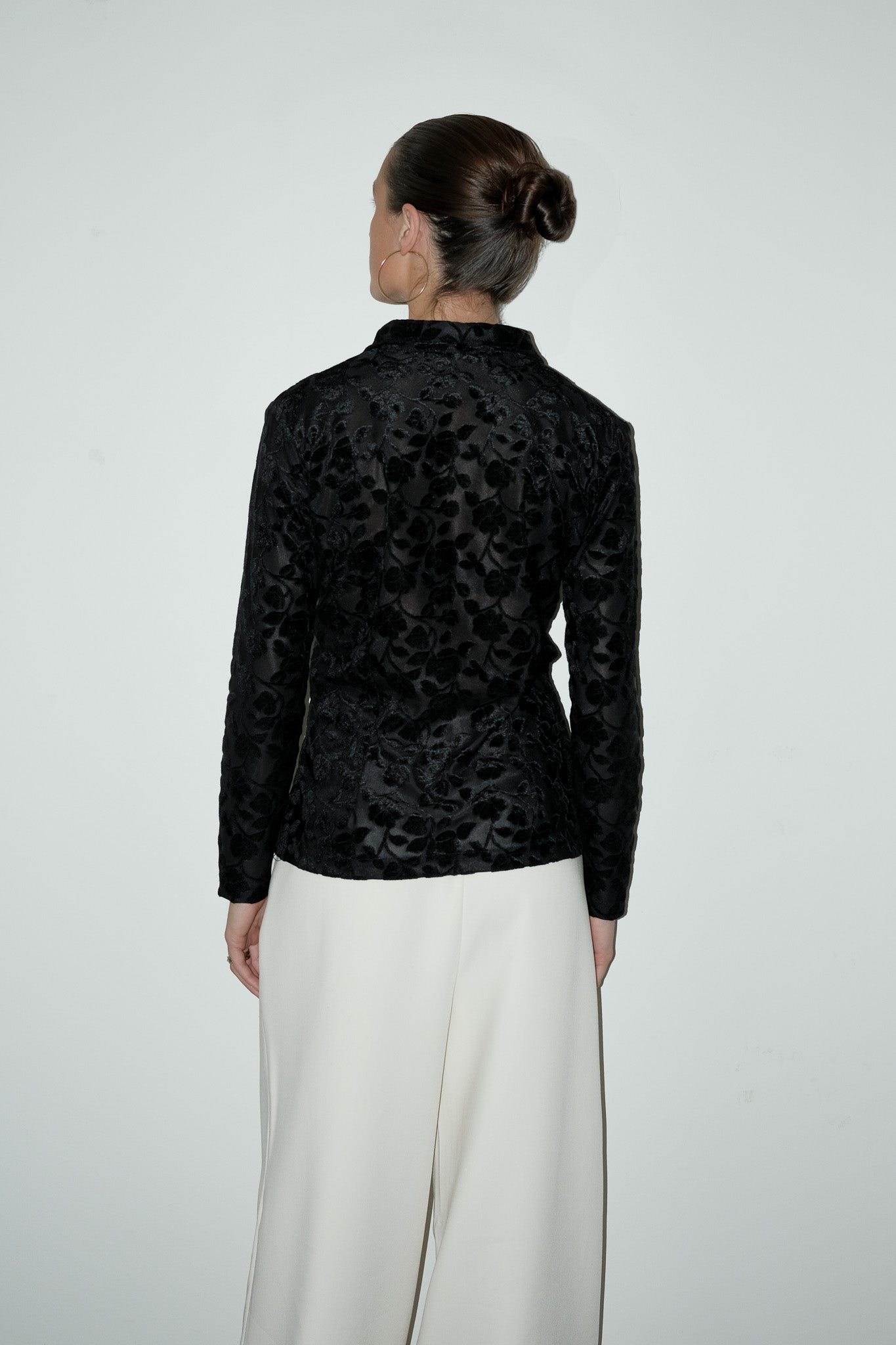 Yonah mesh+velvet top - M