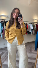 Blouse private