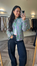 Vest storysale