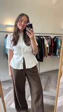 Roomwit blouse met peplumzoom - M